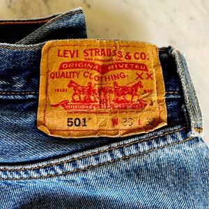 Levi 501 red tab jeans